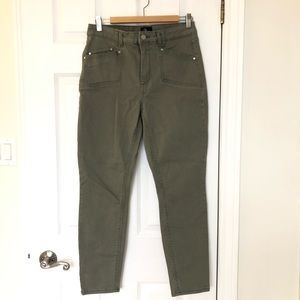 Jordache high-waist jeans, army green, size 8